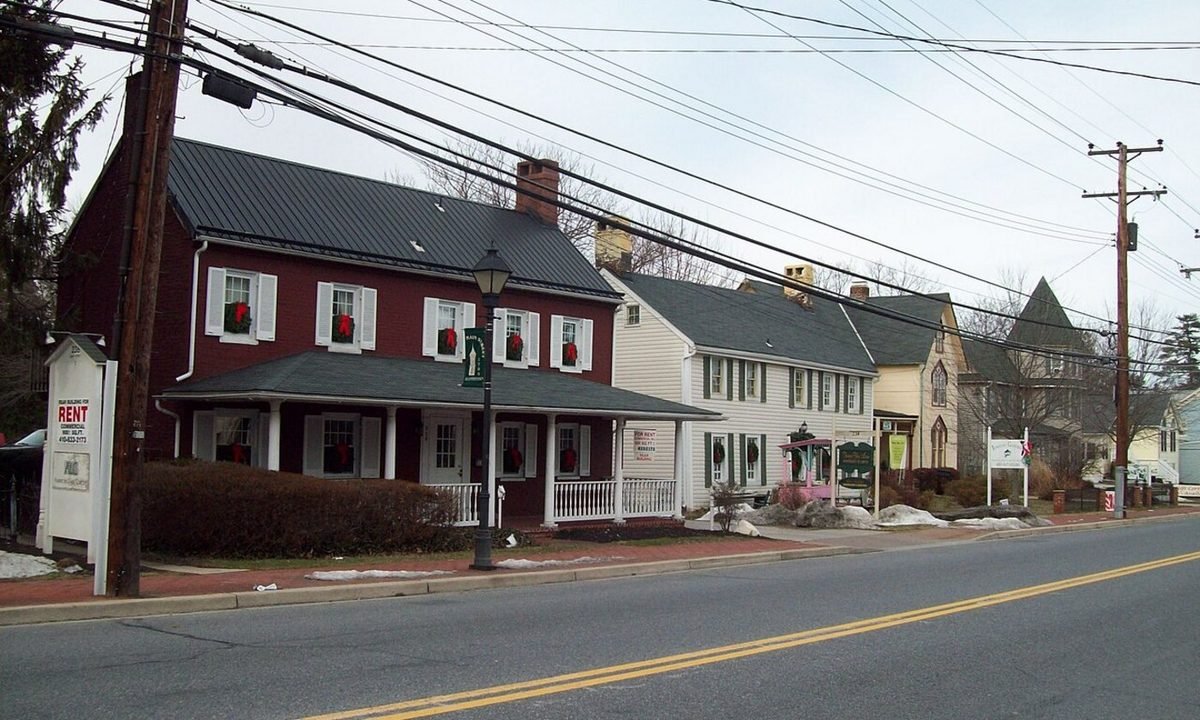 Real residential streetscape selected to represent the townhome character around Mount Airy, Maryland